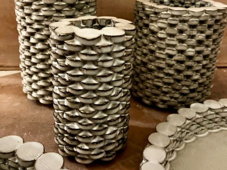 Vases en grès originaux